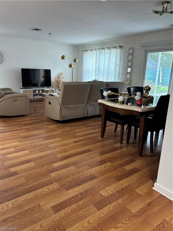 1706 Margate BLVD photo 8