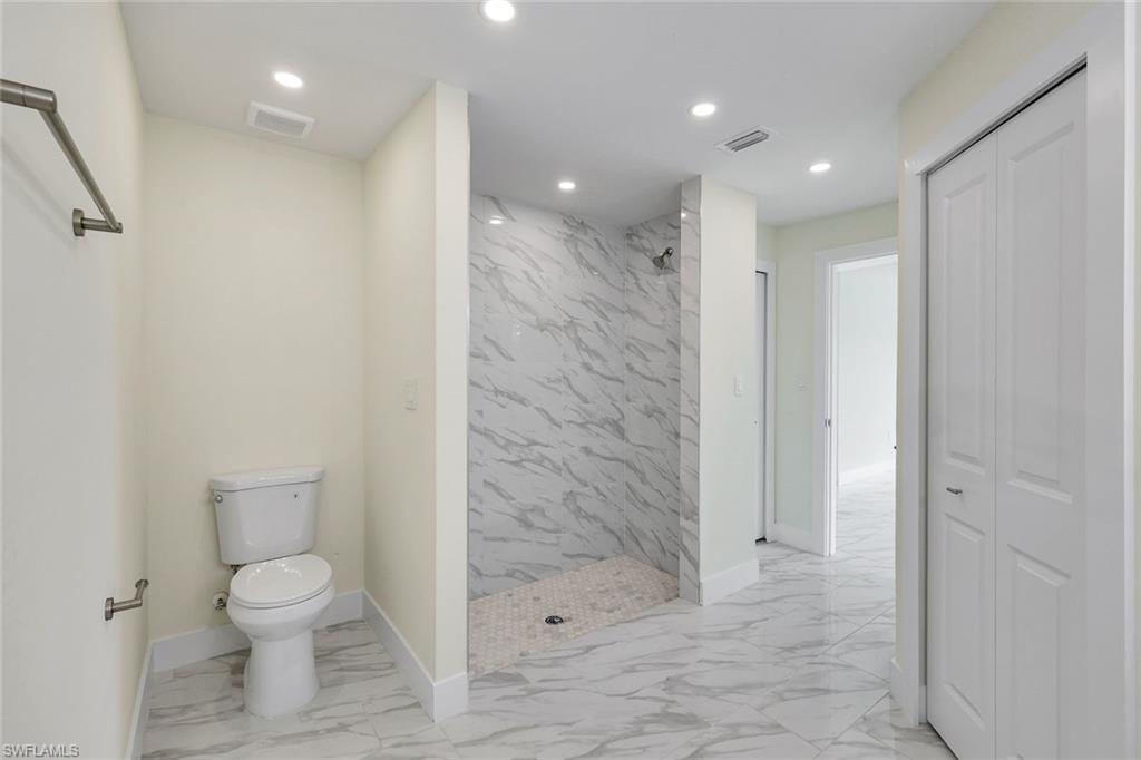 owner's ensuite bath/bano principal