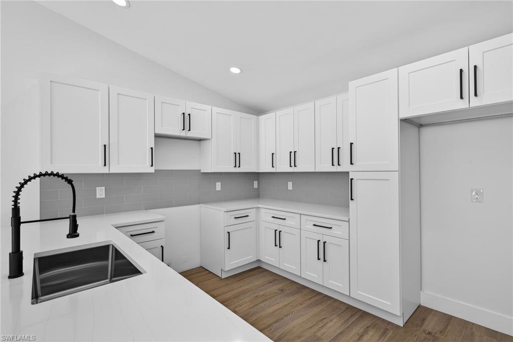 Quartz Couners with a Modern Sink and Faucet