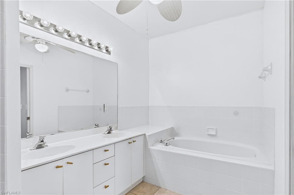 Dual bathing options provide flexibility for every lifestyle.