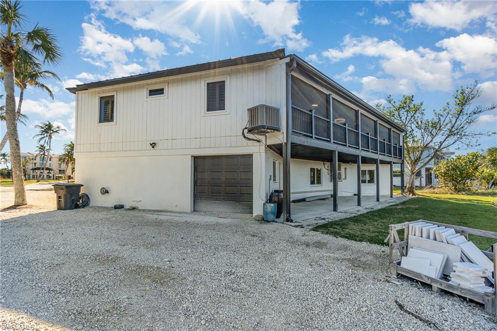 1720 Middle Gulf DR photo 43