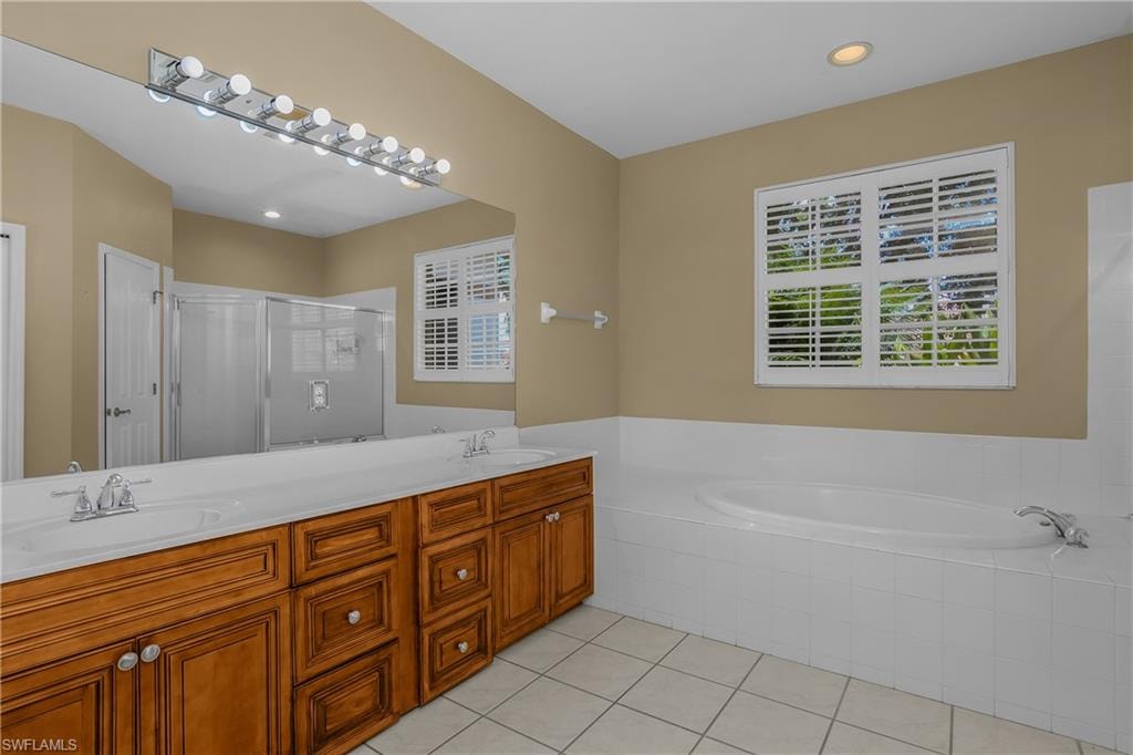 11082 LAKELAND CIR photo 20