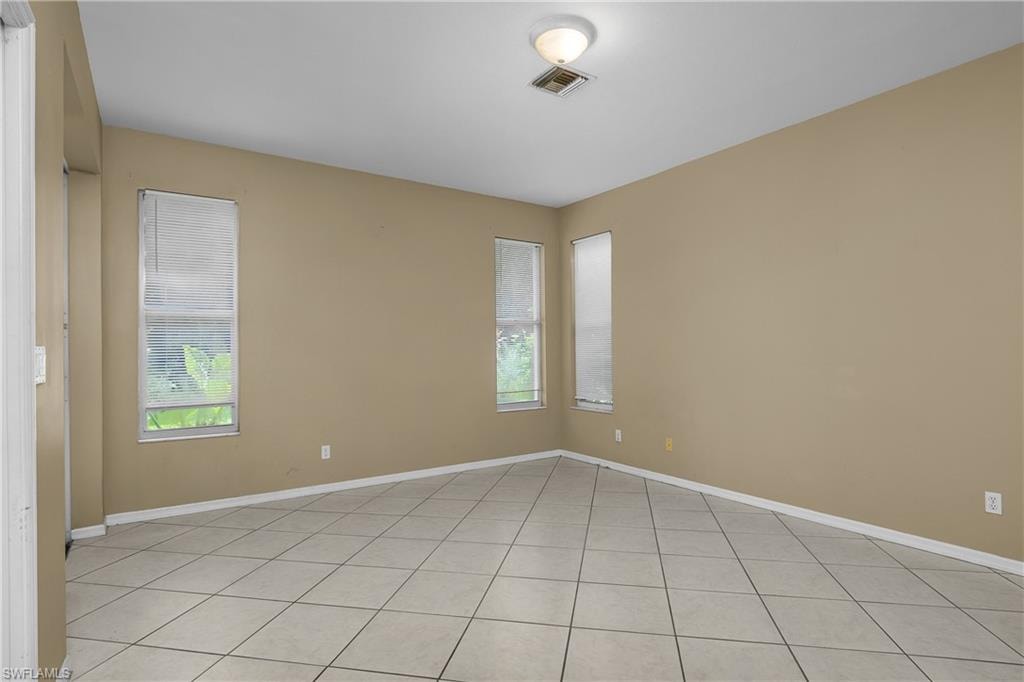 11082 LAKELAND CIR photo 18