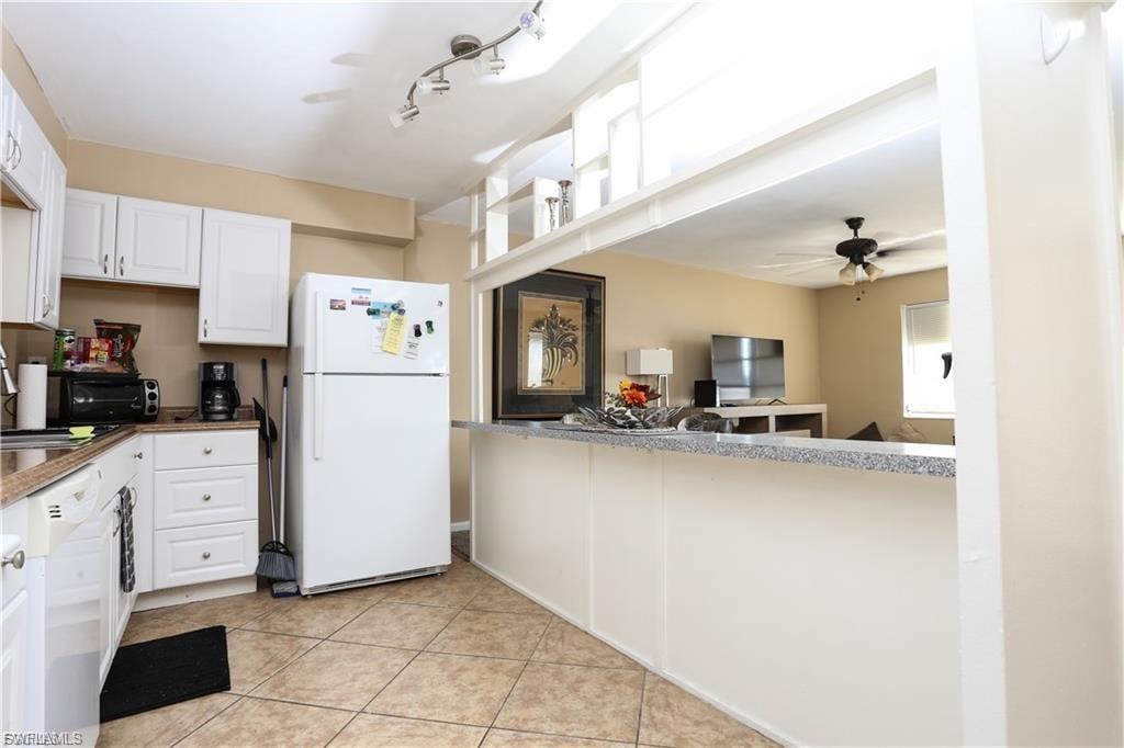 4901 Victoria DR 204 photo 7