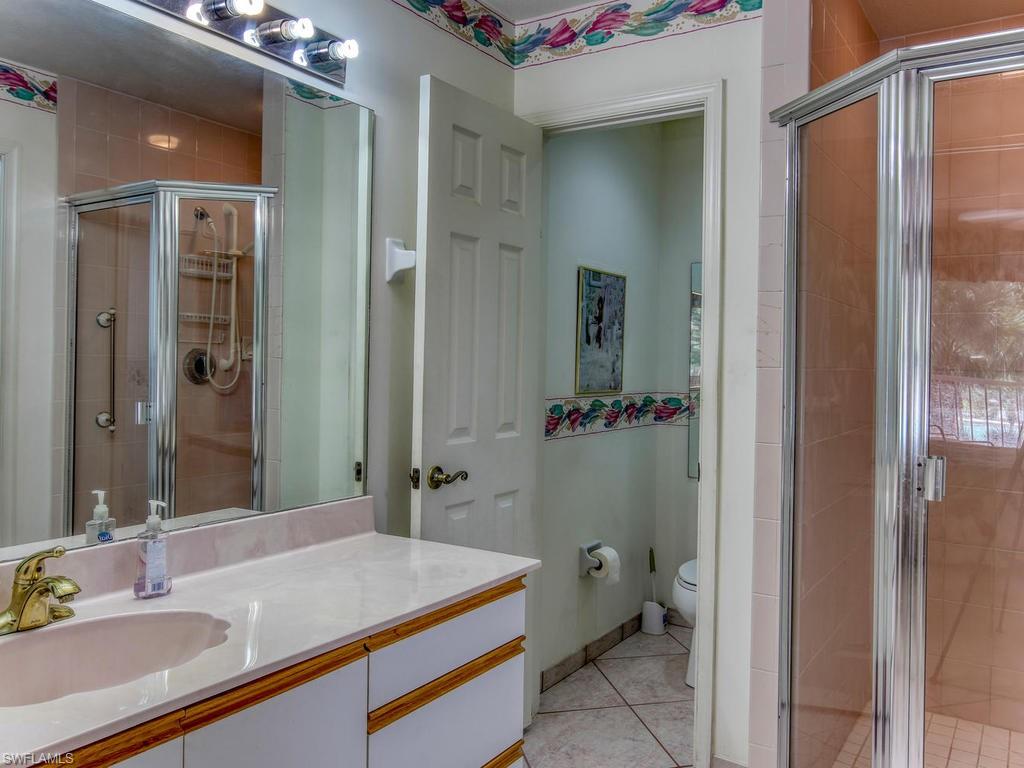 2462 Hidden Lake DR 208 photo 17