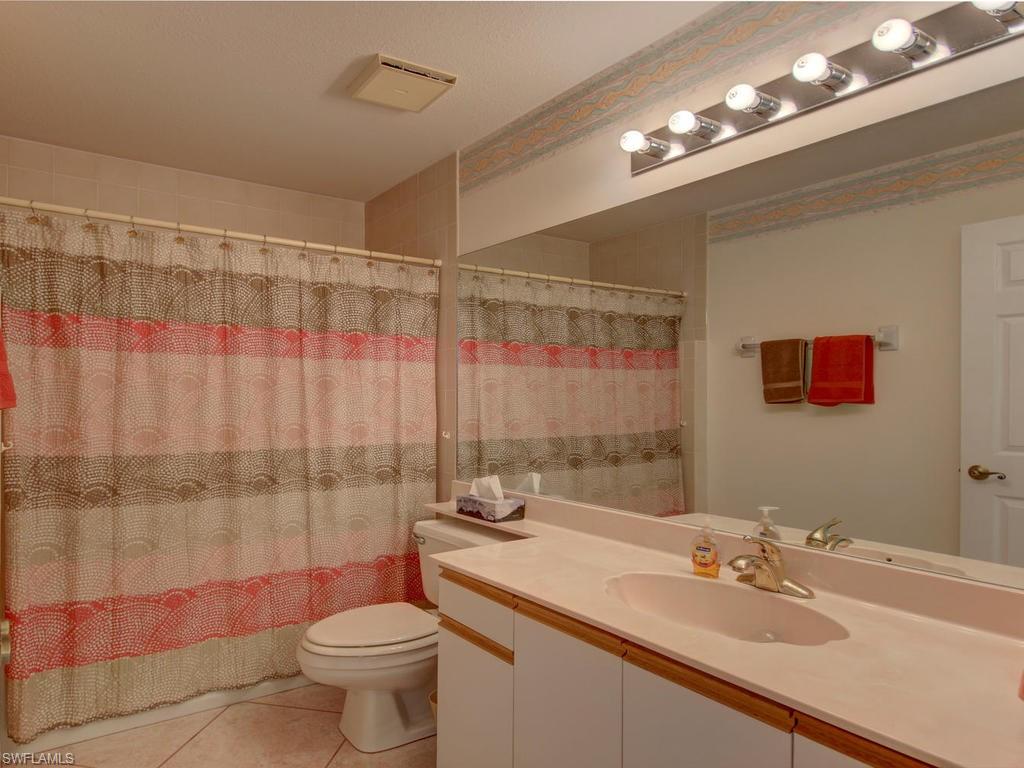 2462 Hidden Lake DR 208 photo 20