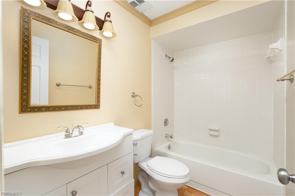 4608 SE 4th PL 6 photo 12