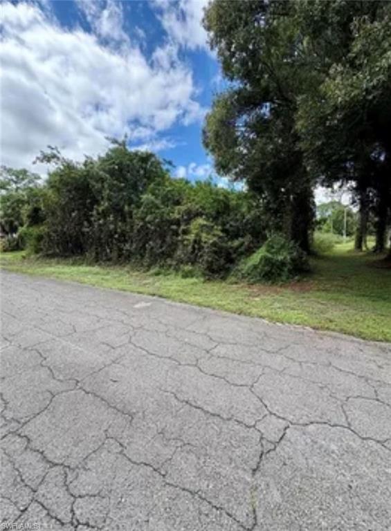 321 Jackson AVE photo 6