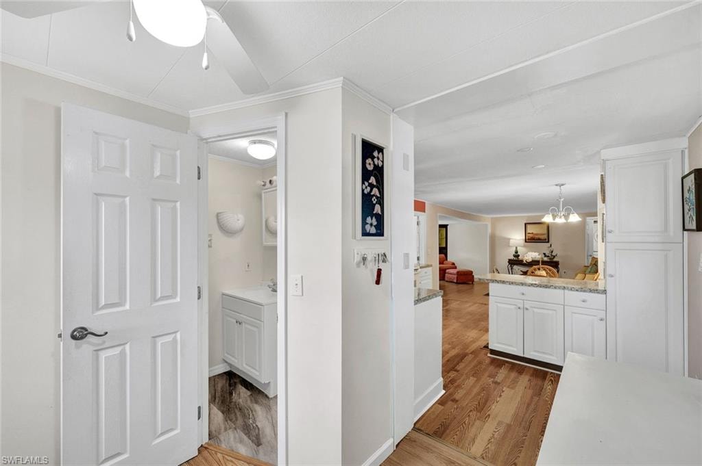 522 Menton LN photo 6
