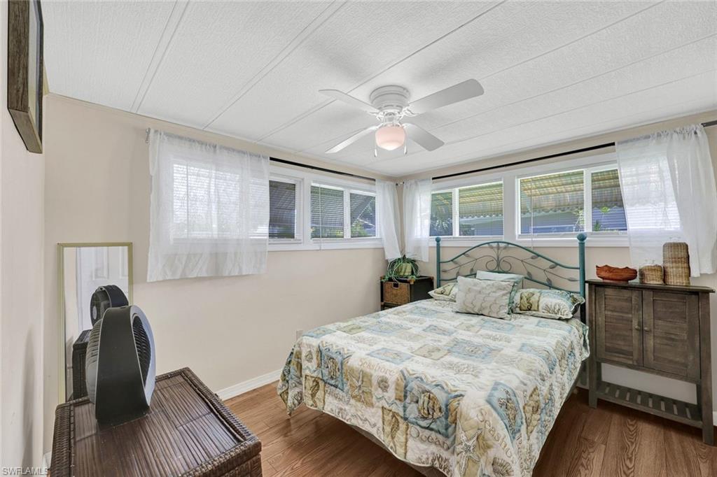 522 Menton LN photo 15