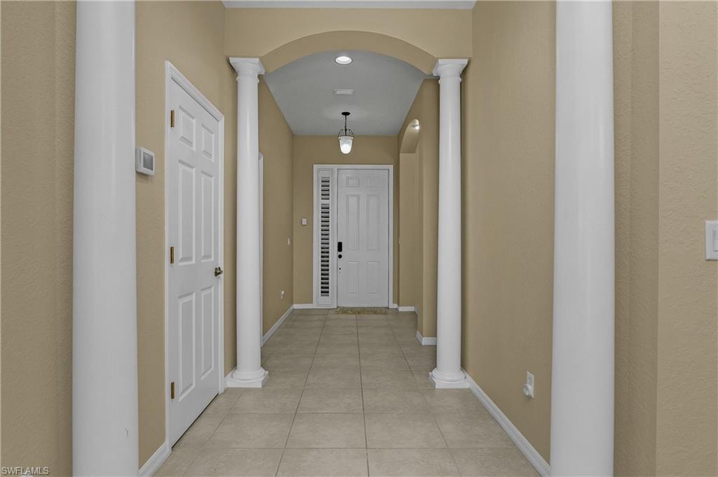 21048 Cosenza CT photo 7
