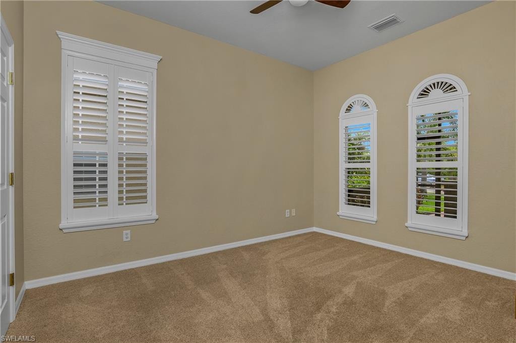 21048 Cosenza CT photo 24