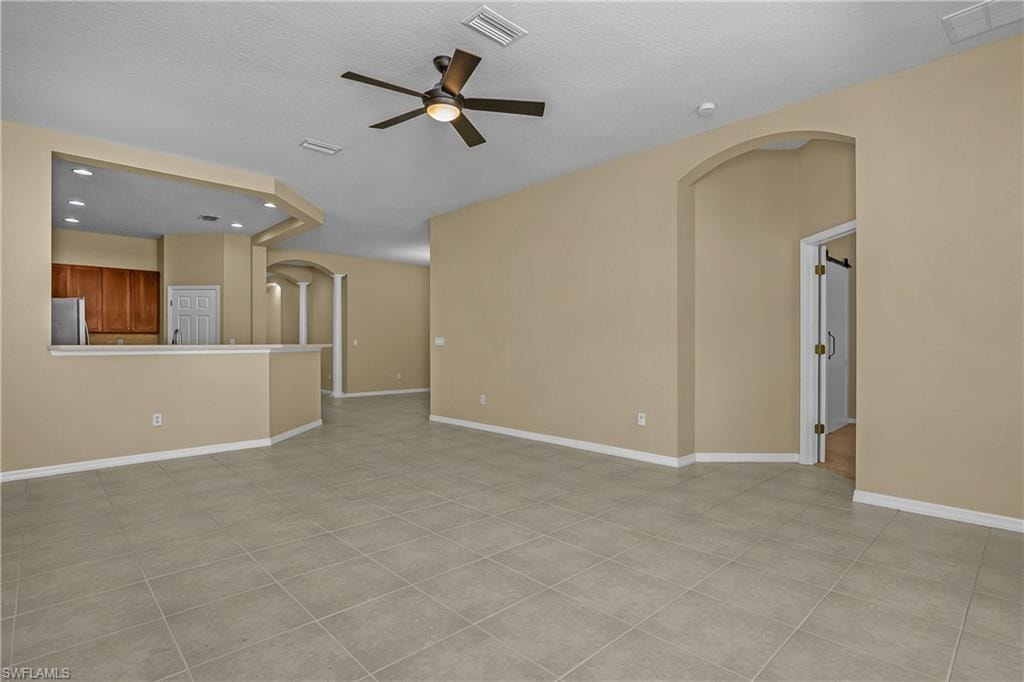 21048 Cosenza CT photo 10