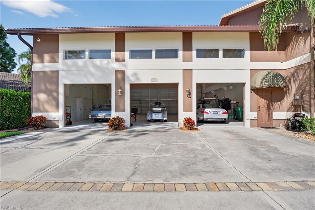 garage doors go straight up
