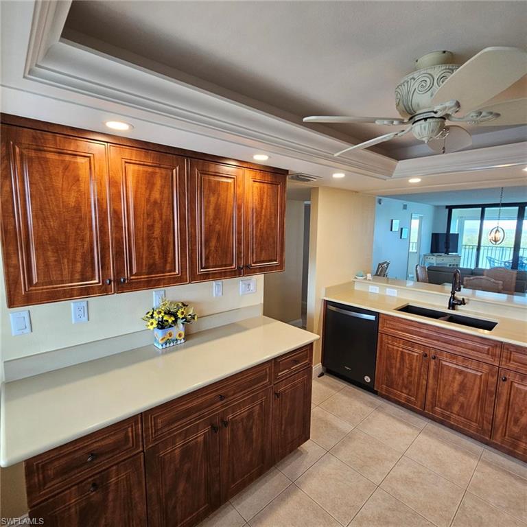 4253 Bay Beach LN C6 photo 13