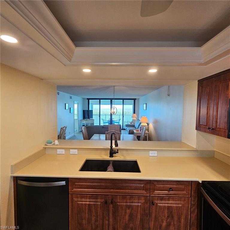 4253 Bay Beach LN C6 photo 15