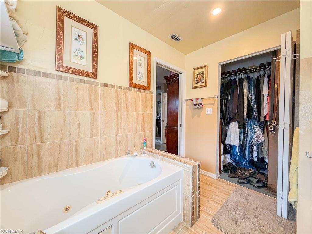 4000 Outer DR photo 17