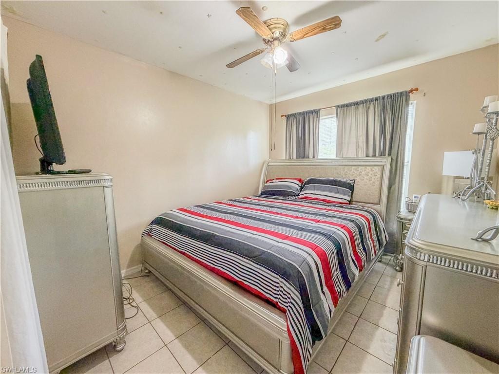 4000 Outer DR photo 18