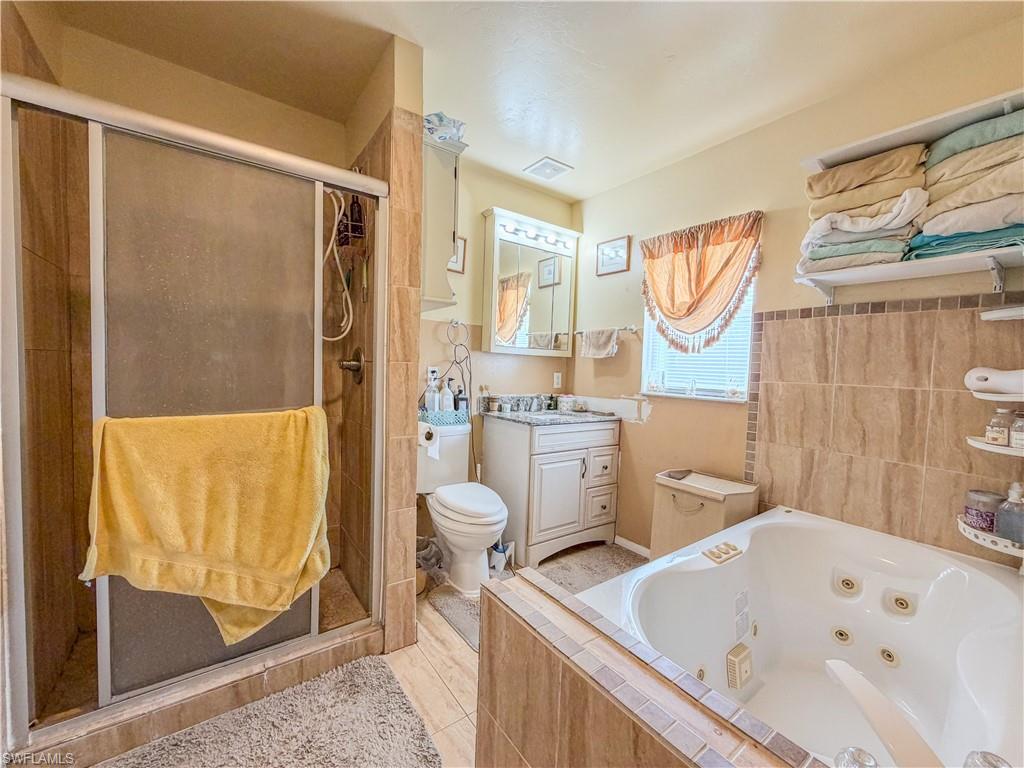 4000 Outer DR photo 15