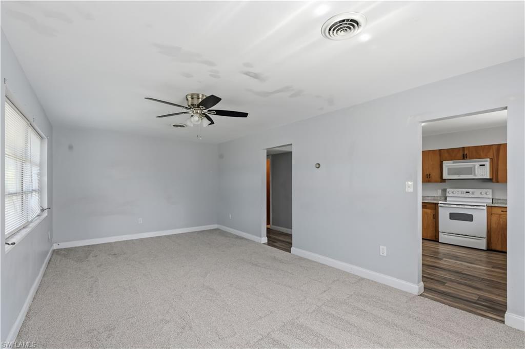 4220 Deleon ST photo 8