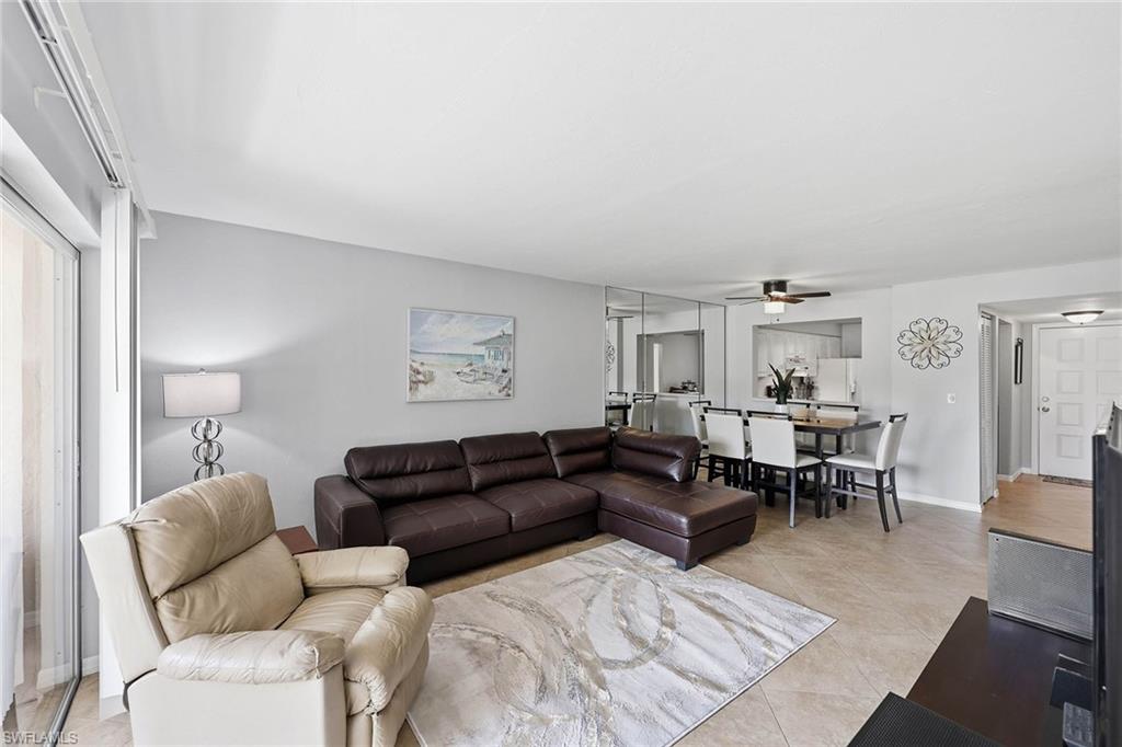 1075 Foxfire LN 103