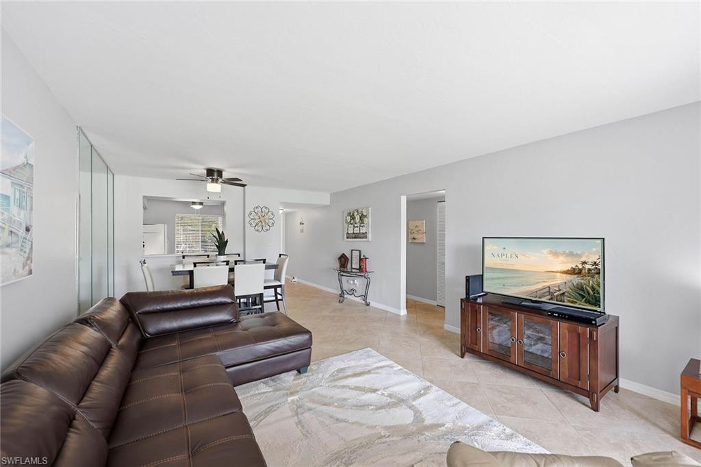 1075 Foxfire LN 103