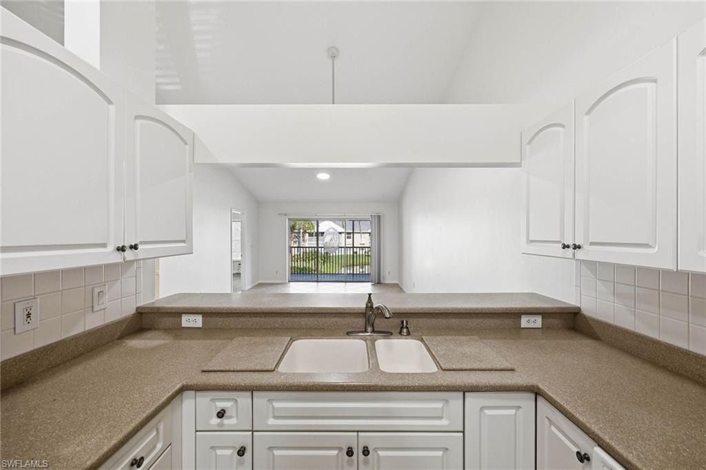138 Pebble Shores DR 201 photo 11