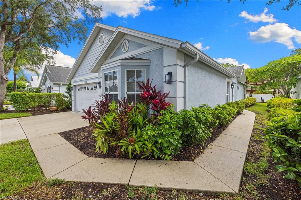 3157 Carriage CIR