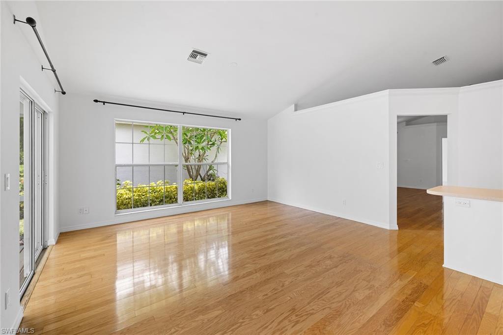 3157 Carriage CIR photo 14