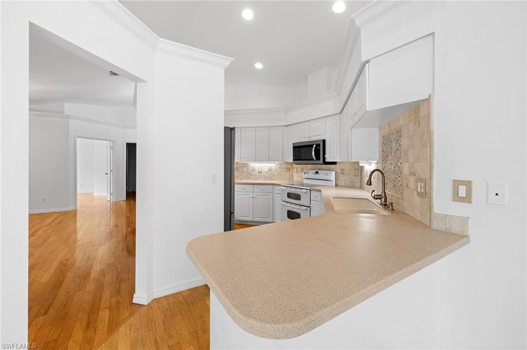 3157 Carriage CIR photo 11