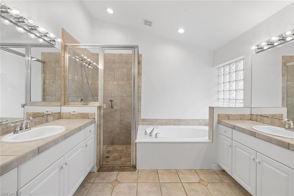 3157 Carriage CIR photo 21