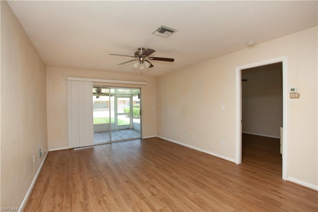 323 Dania ST photo 16