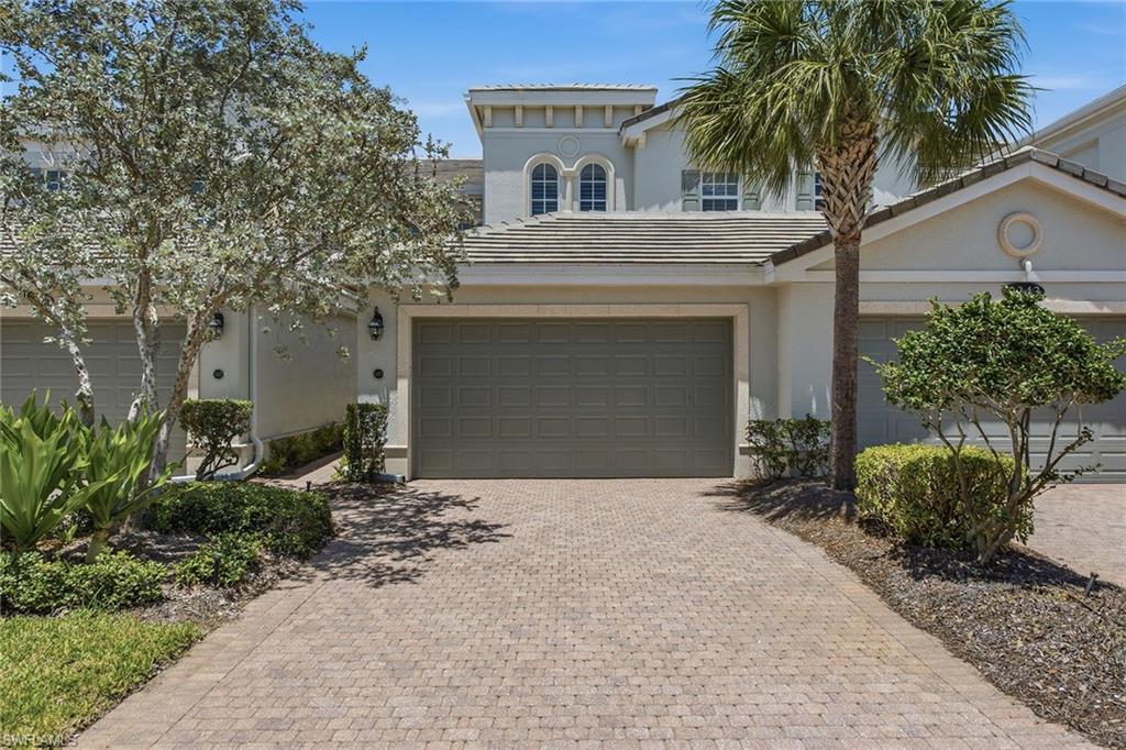9243 Tesoro LN 103 photo 24