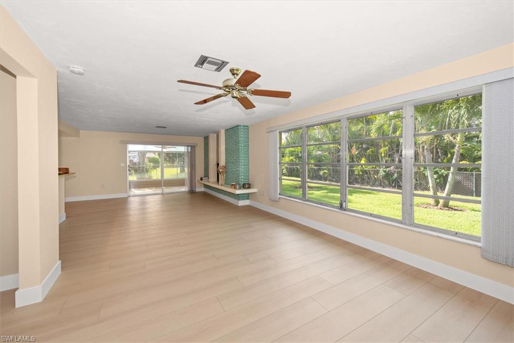 1442 Woodwind CT photo 21