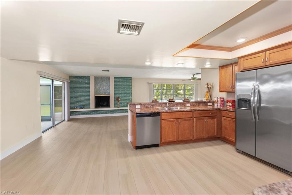 1442 Woodwind CT photo 10