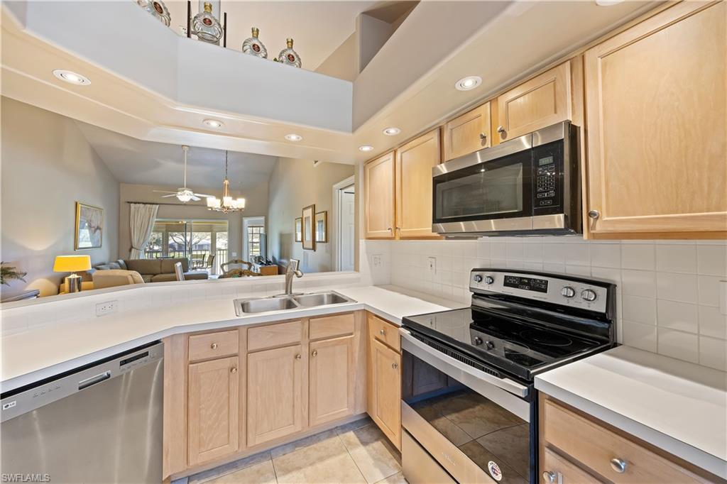 13611 Worthington WAY 1310 photo 11