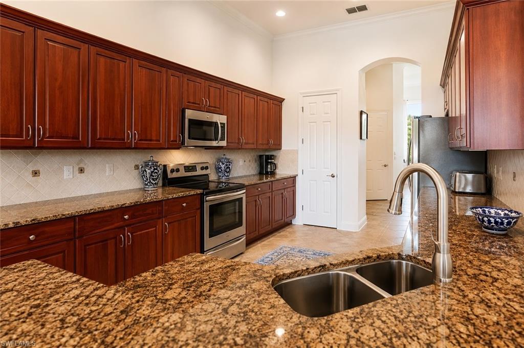 8263 Potomac LN photo 25