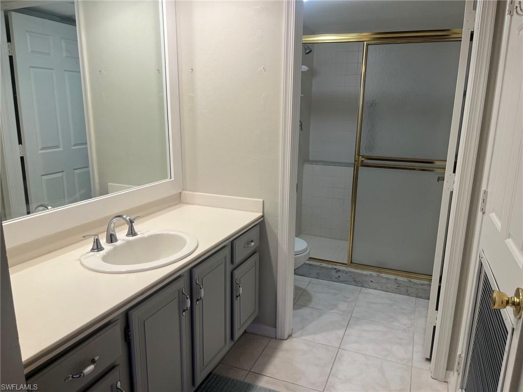 7430 Lake Breeze DR 505 photo 8