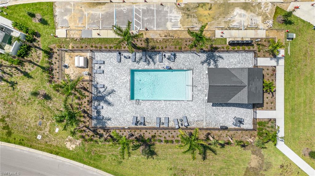 43051 Greenway BLVD 823 photo 31