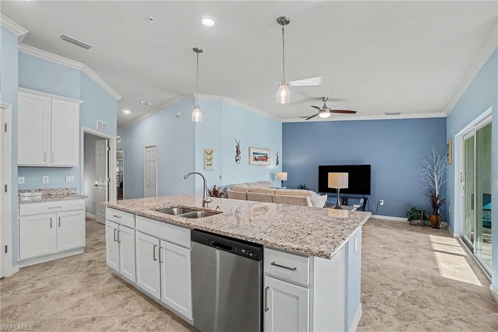43051 Greenway BLVD 823 photo 7