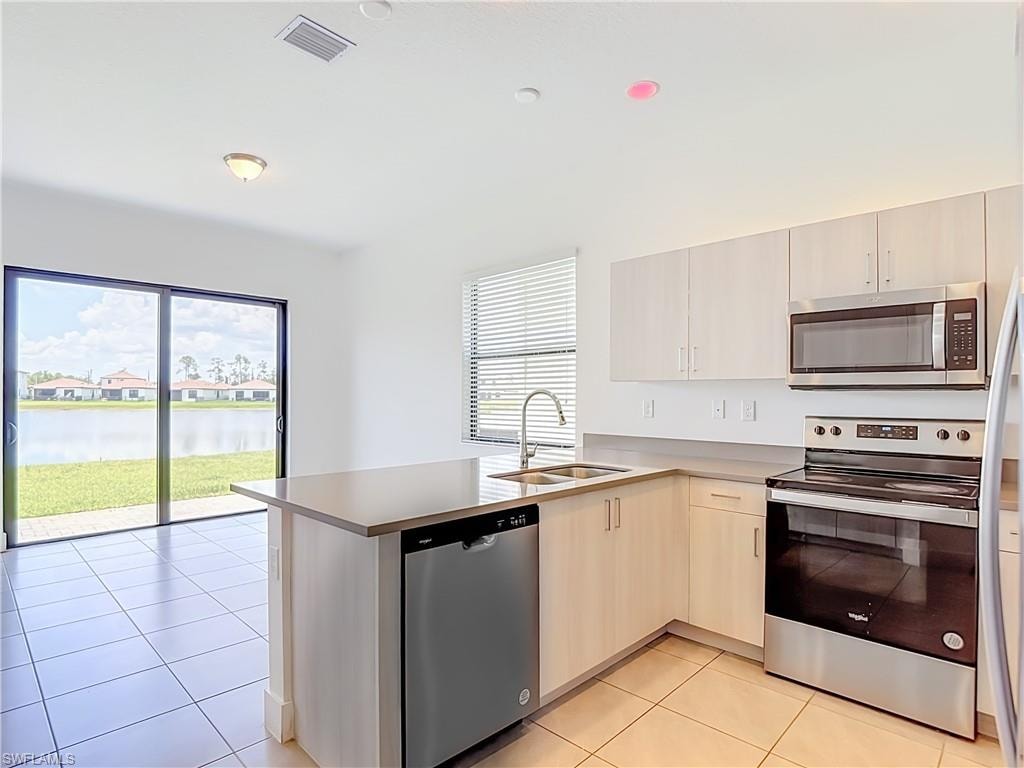 5669 Cerva LN photo 6