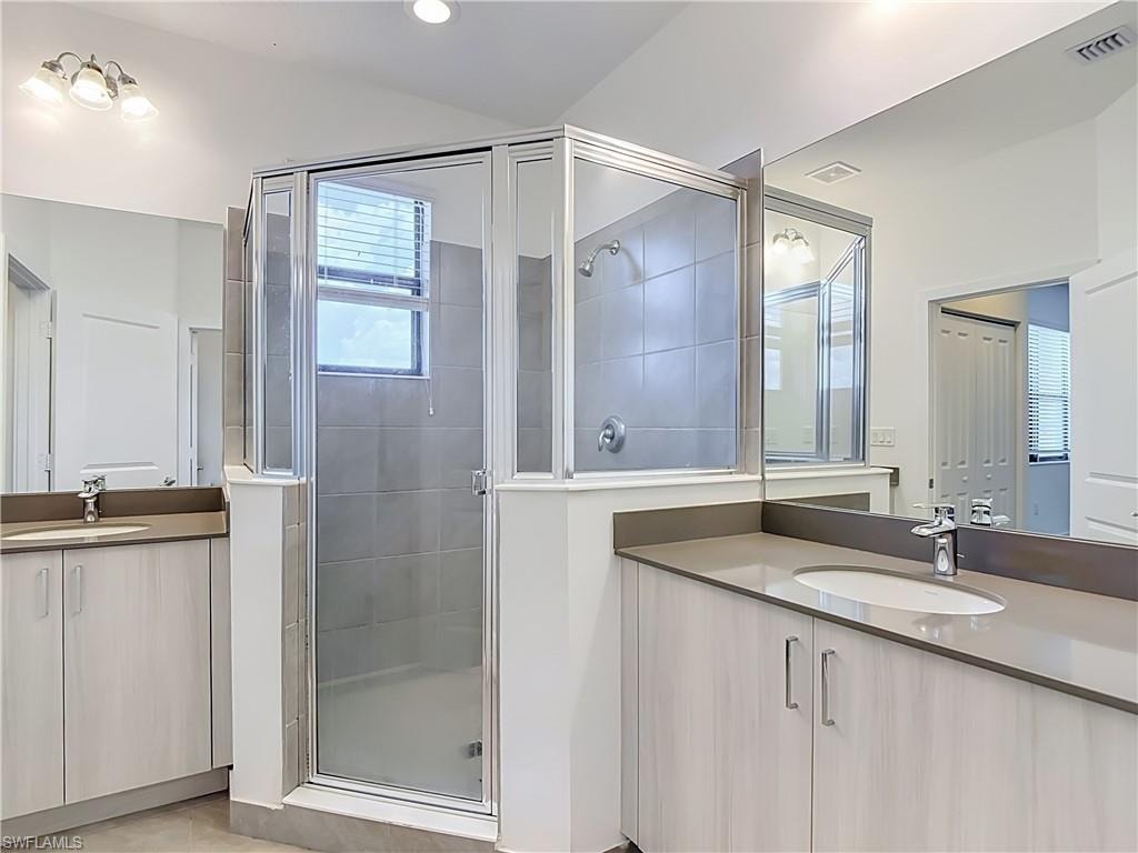 5669 Cerva LN photo 12