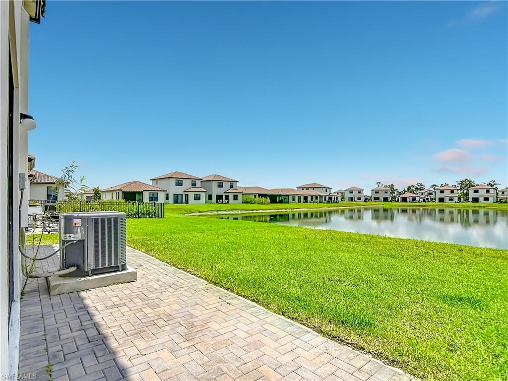 5669 Cerva LN photo 15