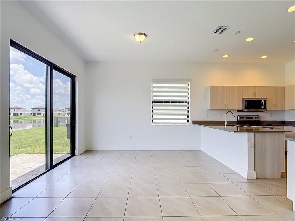 5669 Cerva LN