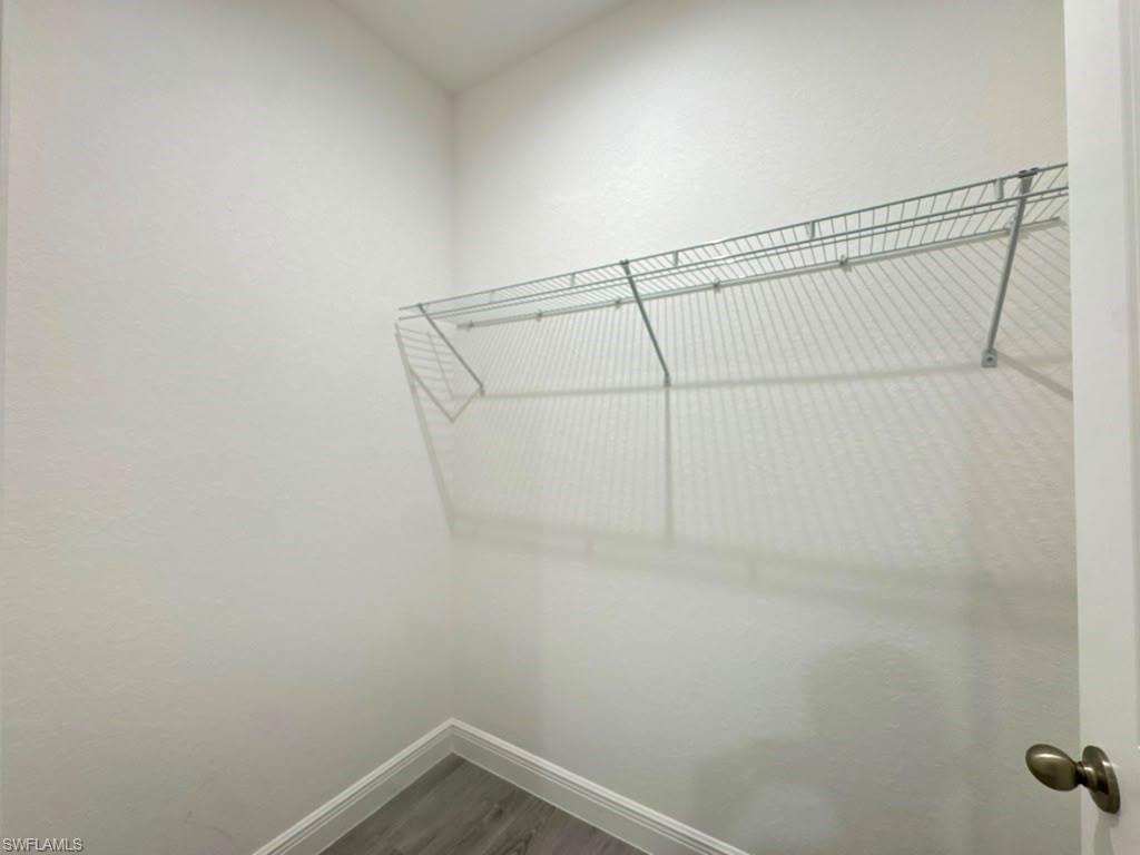 537 GREENBRIAR BLVD photo 7