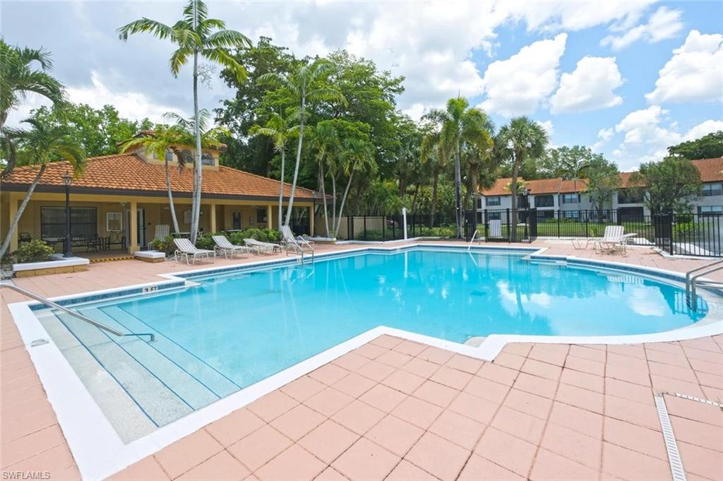 2106 Arbour Walk CIR 2911 photo 13