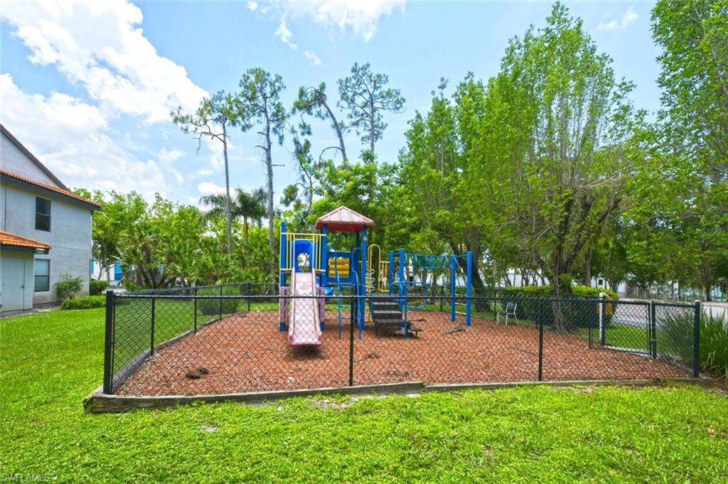2106 Arbour Walk CIR 2911 photo 12