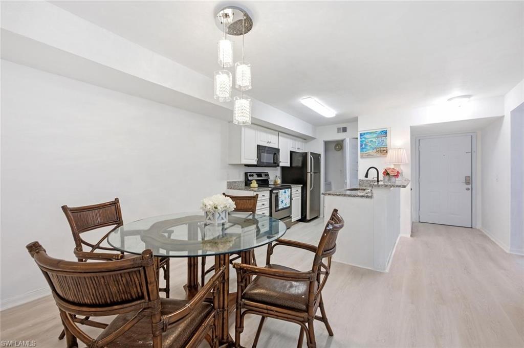 2106 Arbour Walk CIR 2911