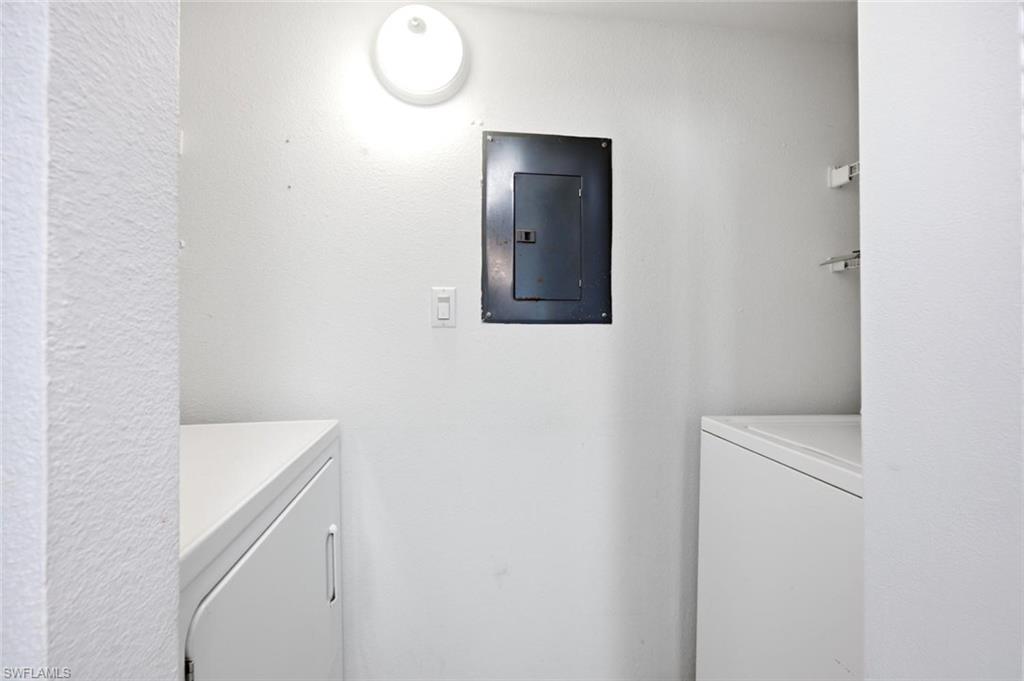 2106 Arbour Walk CIR 2911 photo 9