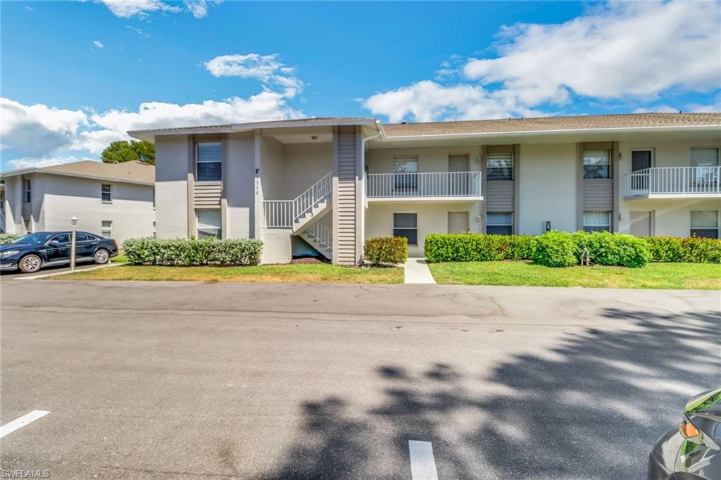 1358 Derbyshire CT F201
